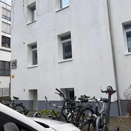 Nice N Cosy Home In Mainz Near Airport Frankfurt *